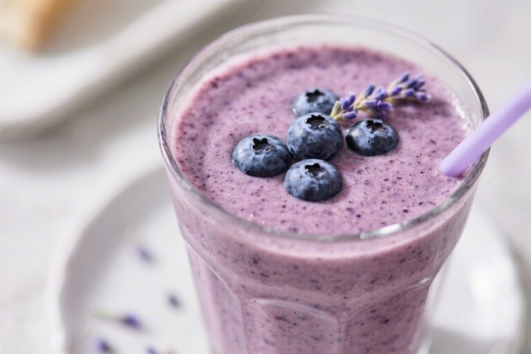 Blueberry Lavender Smoothie – Calm, Creamy, and Bright